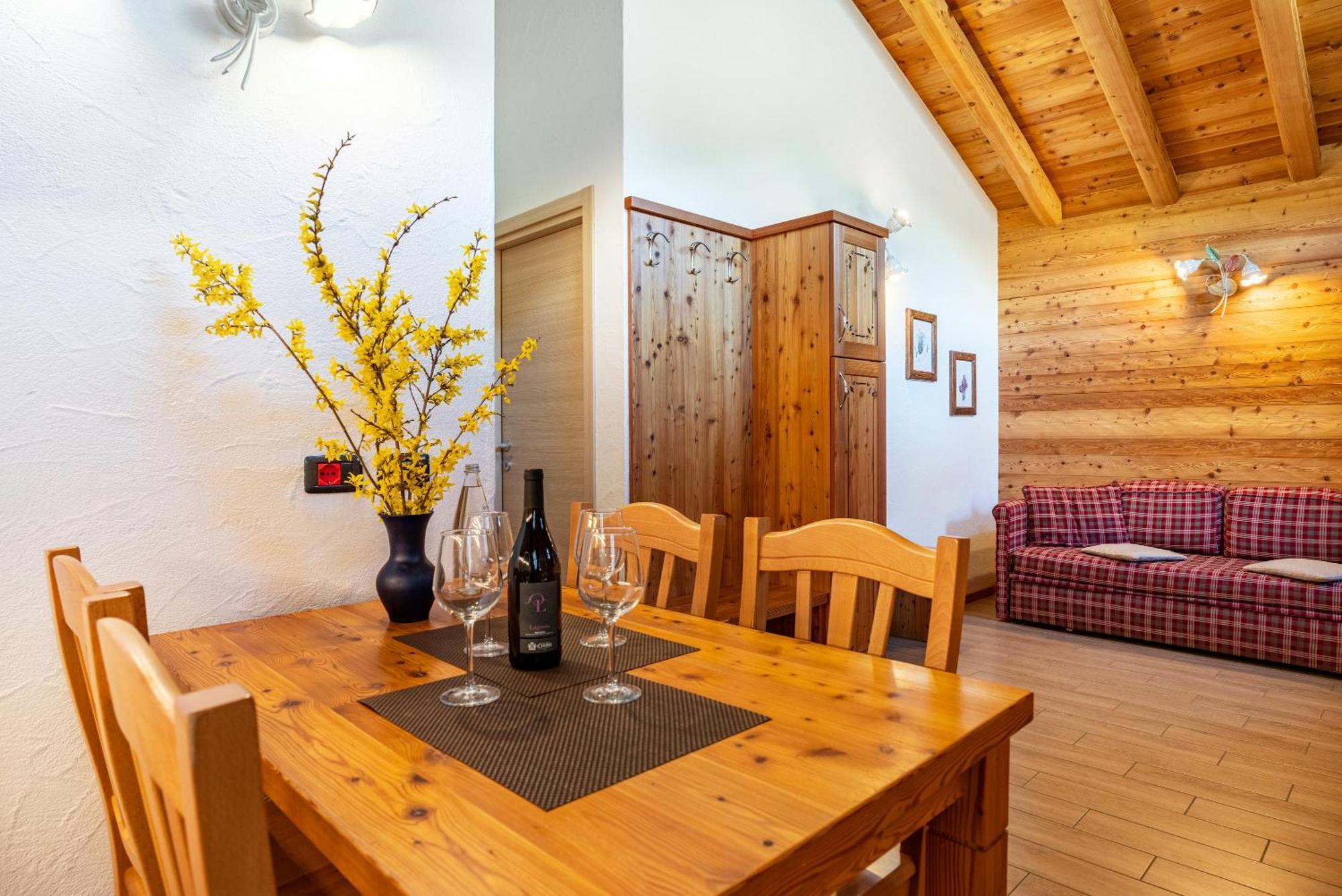 Chalet Camping Fae 3 Villa Мадона ди Кампильо Екстериор снимка